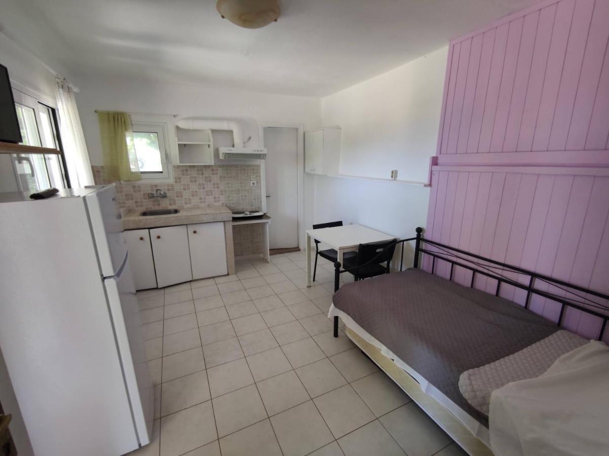 Studio Tasos Apartment Гайос Екстериор снимка